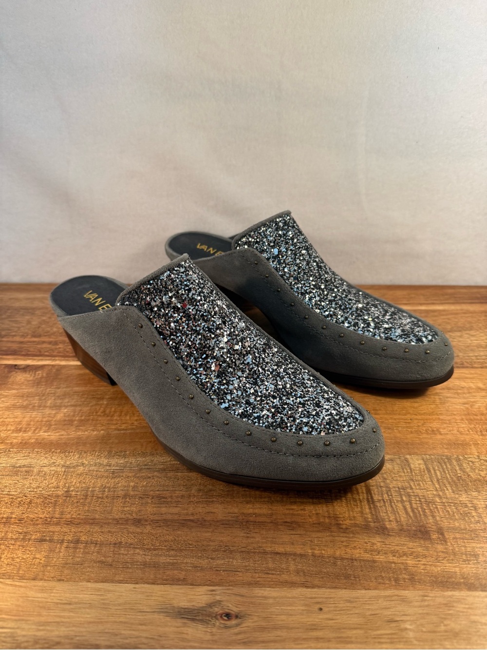 Vaneli Bary Mules Grey Suede Upper with Glitter n Nail head Details Size 9 NWOT